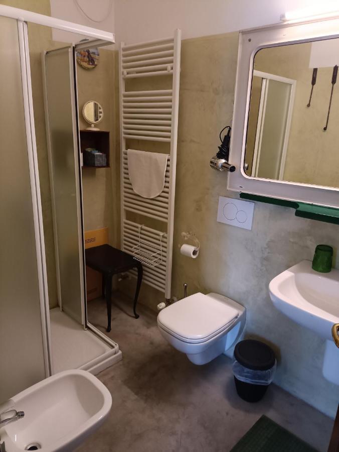 B&B La Casarella Soiano Del Lago Pokoj fotografie